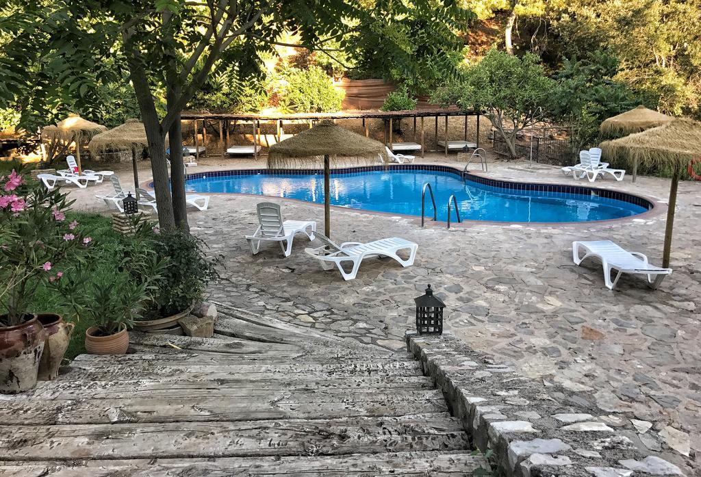 Calerilla Hotel (Adults Only) Burunchel Екстериор снимка